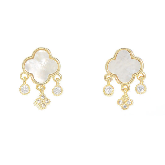 Boucles d'oreilles nuage à quatre feuilles