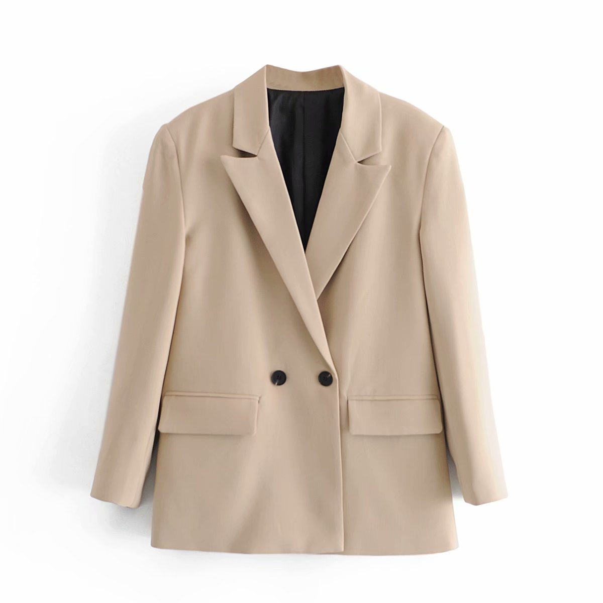 Blazer beige de gran tamaño